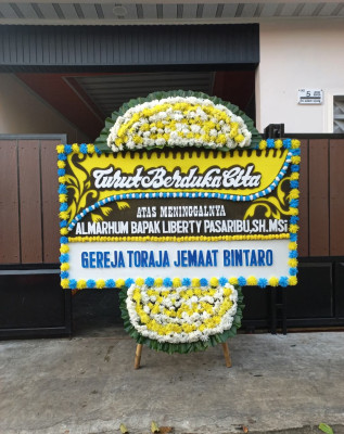 Papan Bunga Duka di Habaring Hurung
